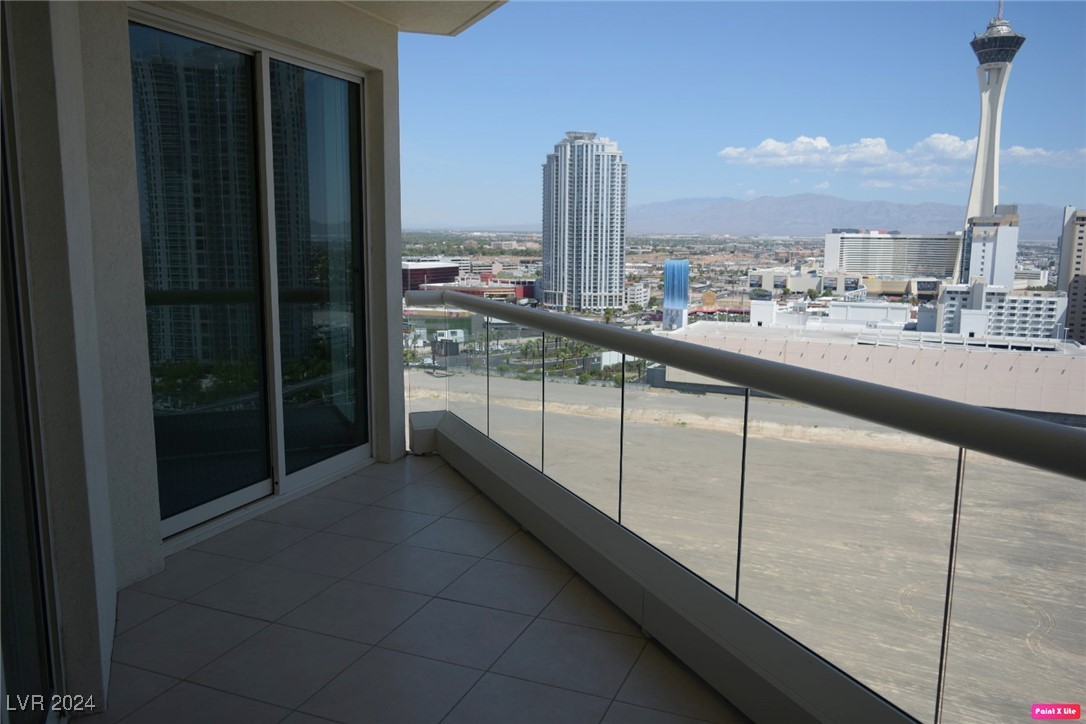 2747 Paradise Road 2001