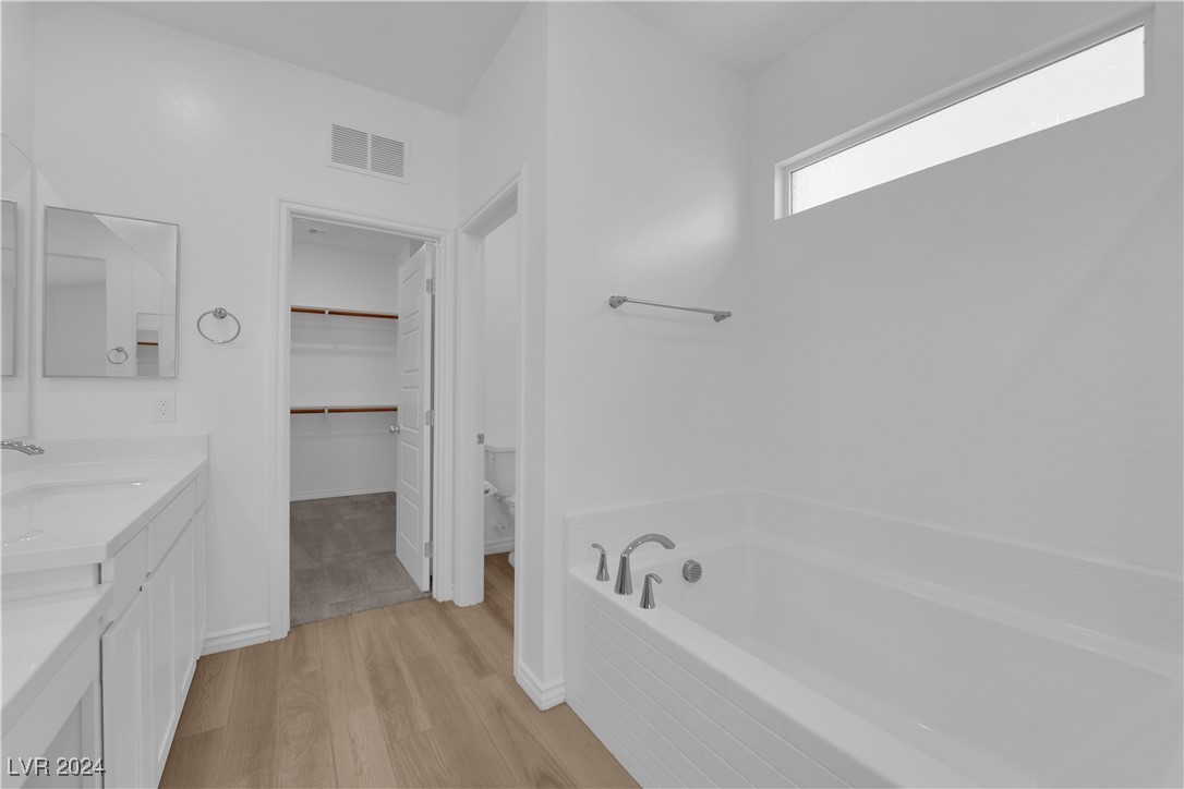 4352 Panoramic View Avenue