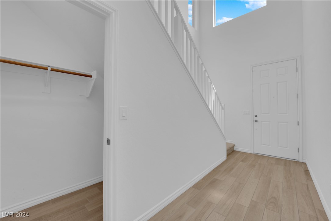 4352 Panoramic View Avenue