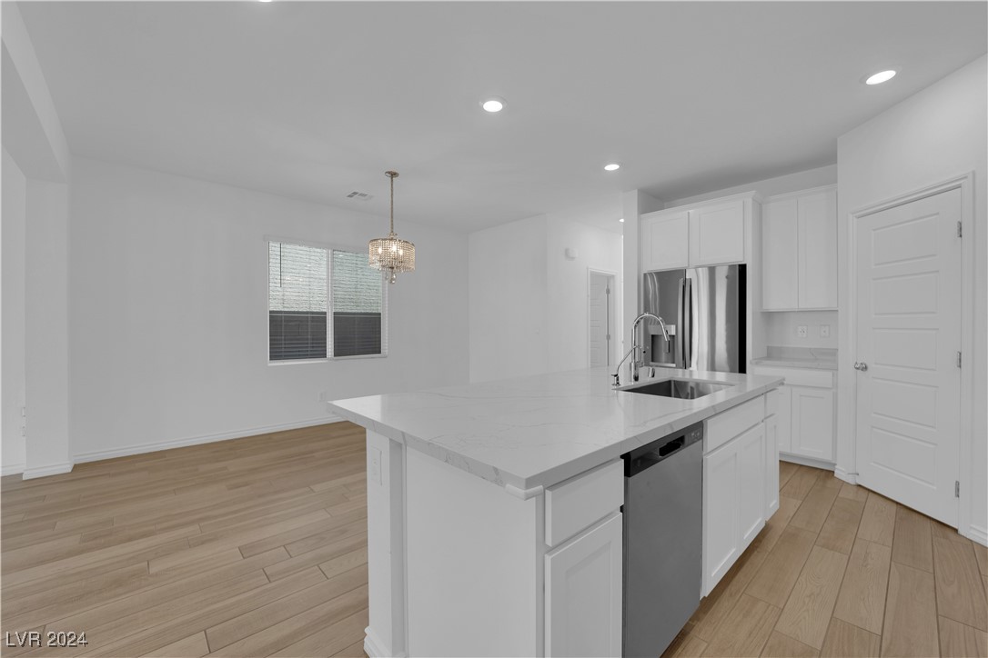4352 Panoramic View Avenue