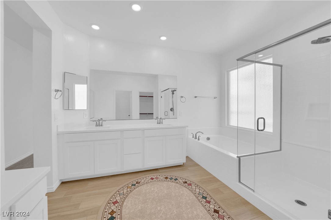 4352 Panoramic View Avenue