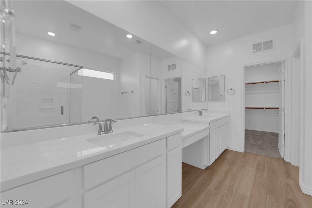 4352 Panoramic View Avenue