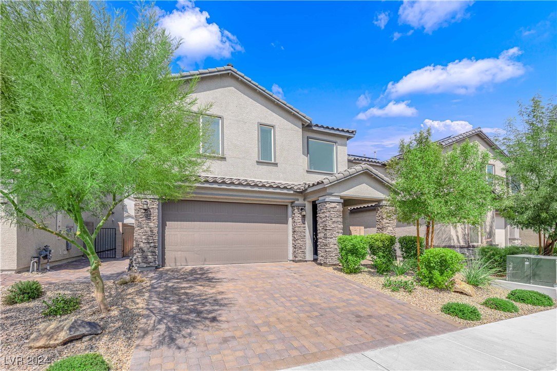 4352 Panoramic View Avenue