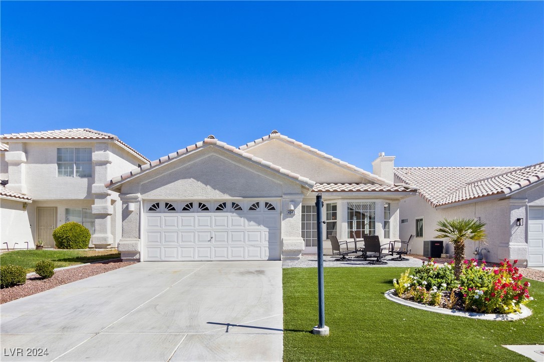 4940 Cedar Lawn Way