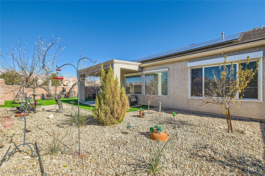 2713 Crested Ibis Avenue