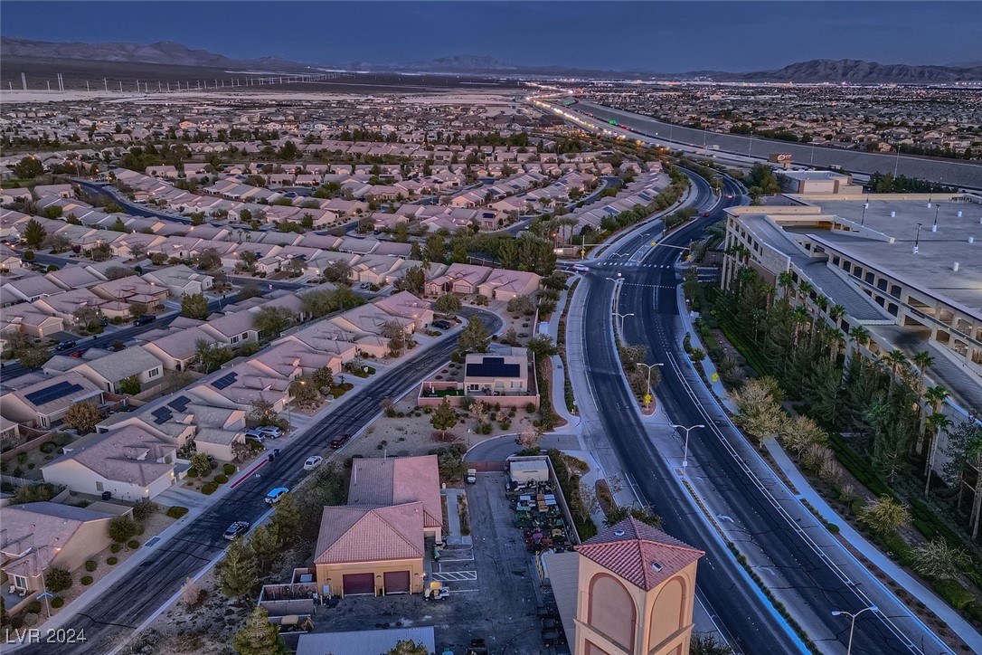 2713 Crested Ibis Avenue