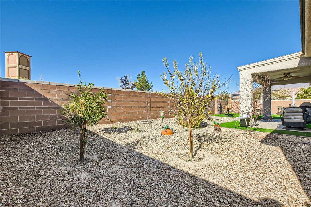 2713 Crested Ibis Avenue