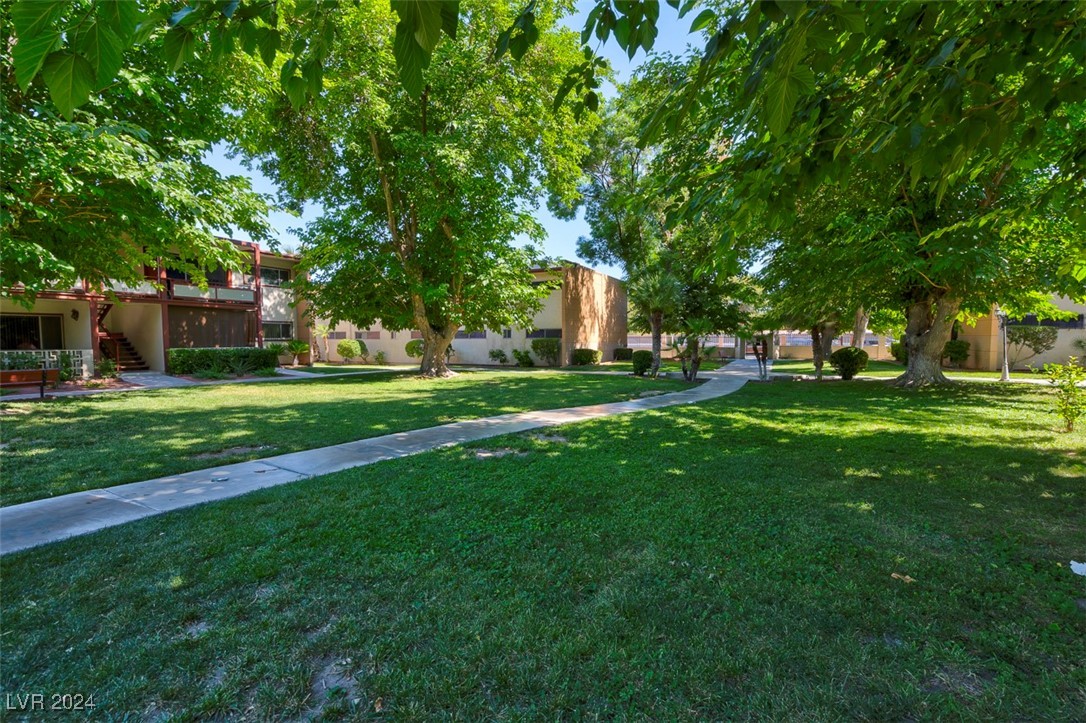 350 East Desert Inn Road D108