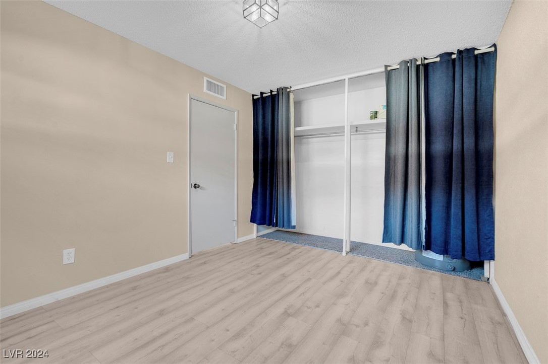 350 East Desert Inn Road D108