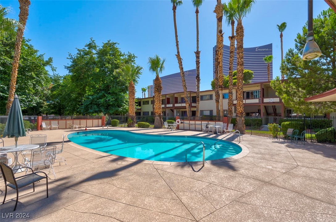 350 East Desert Inn Road D108