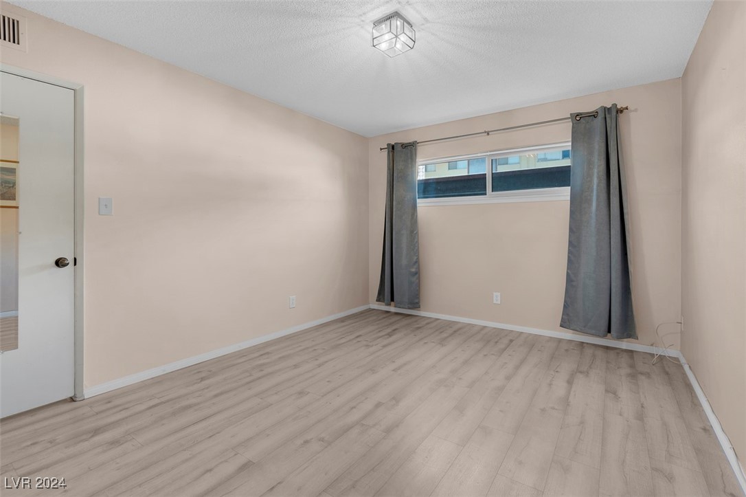 350 East Desert Inn Road D108