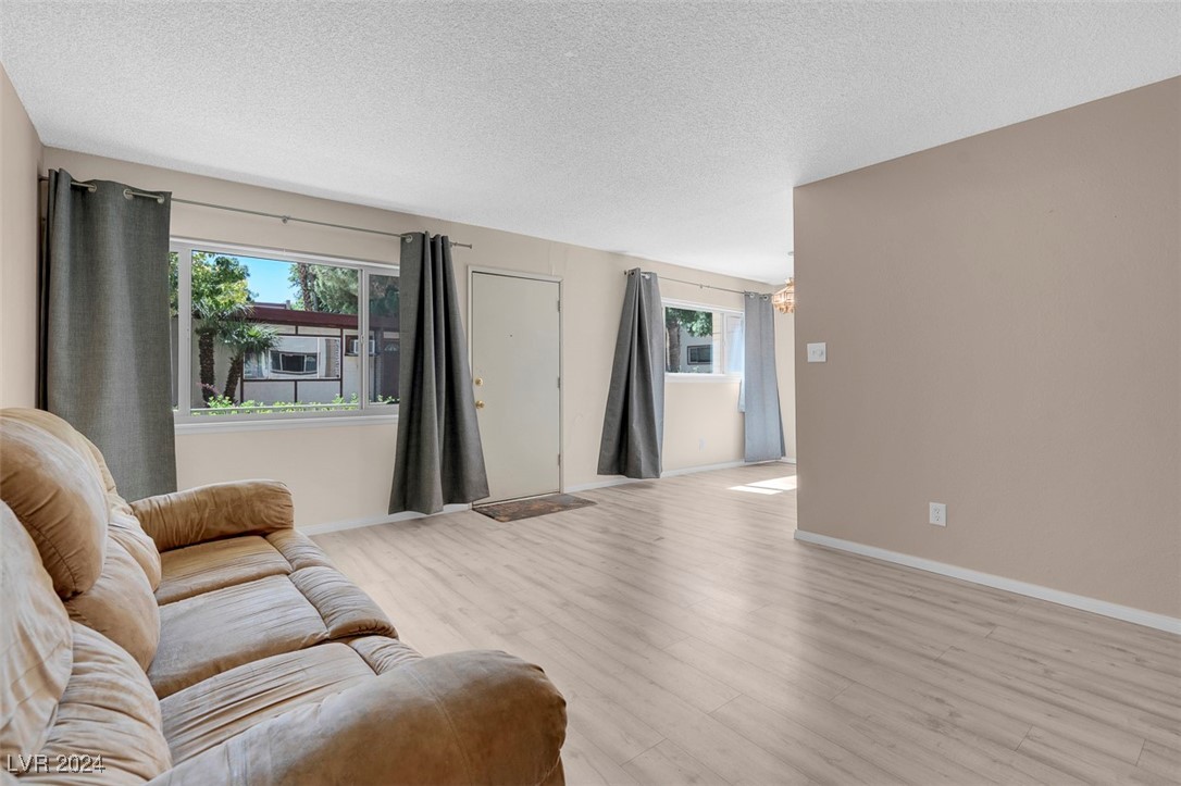 350 East Desert Inn Road D108