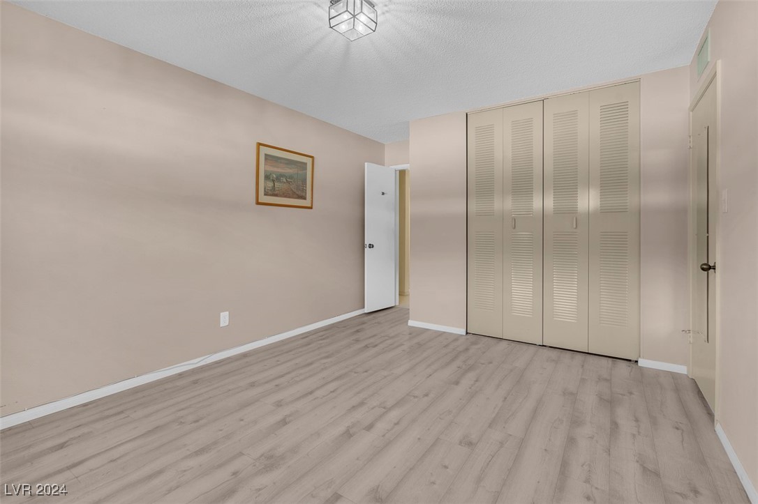 350 East Desert Inn Road D108