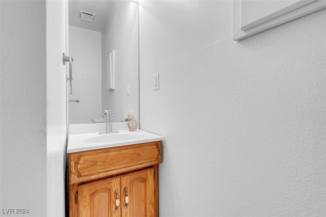 350 East Desert Inn Road D108