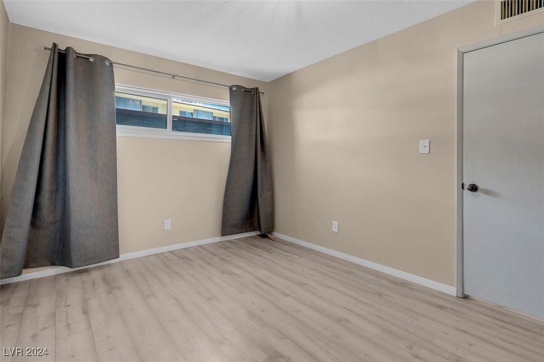 350 East Desert Inn Road D108
