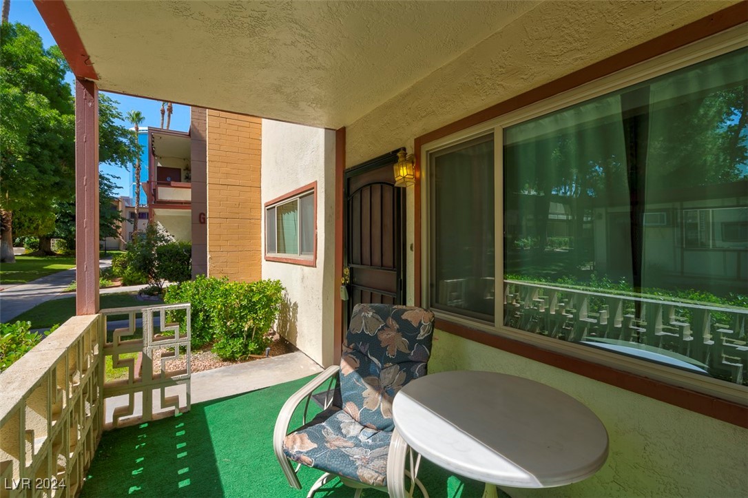 350 East Desert Inn Road D108