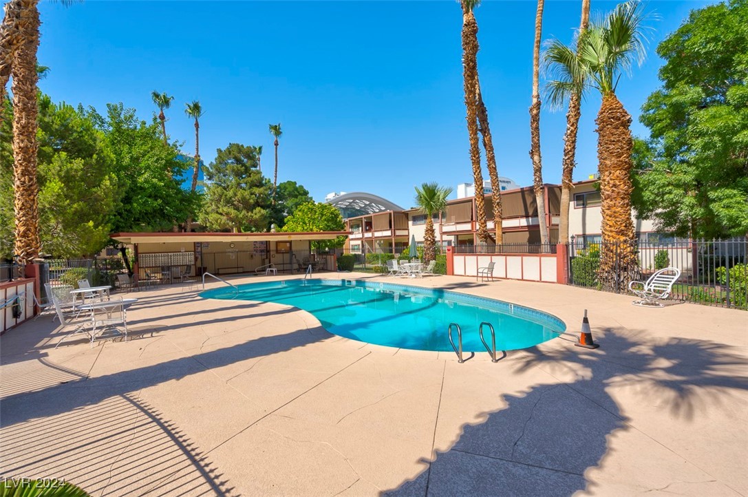 350 East Desert Inn Road D108