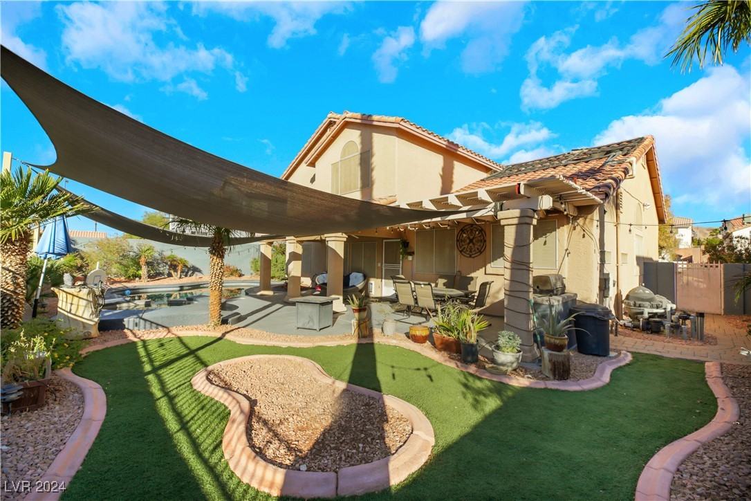 1421 Cornhusk Road
