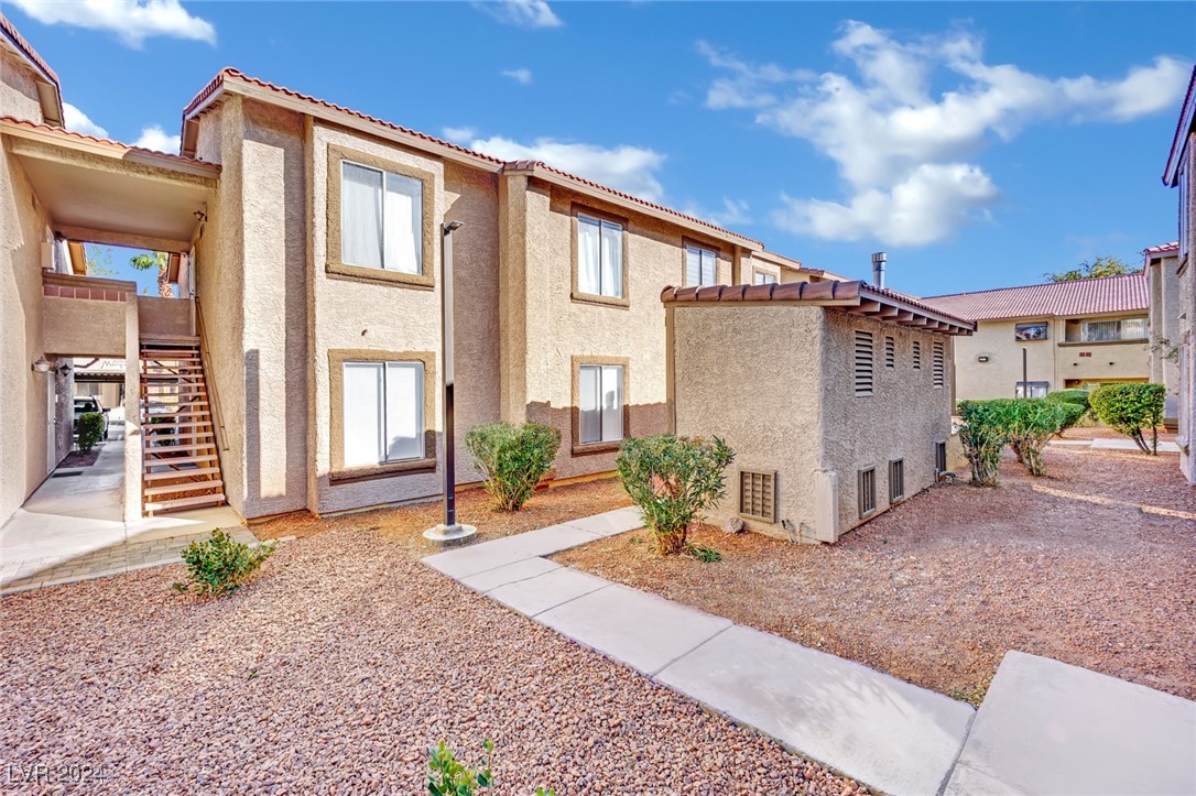7200 Pirates Cove Road 1002