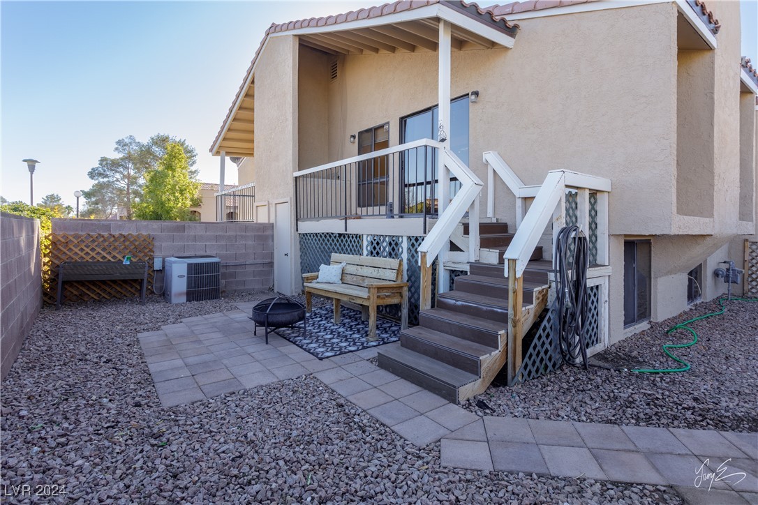 1302 Capri Drive B