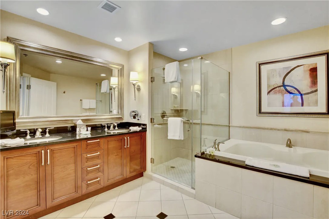 125 East Harmon Avenue 3611