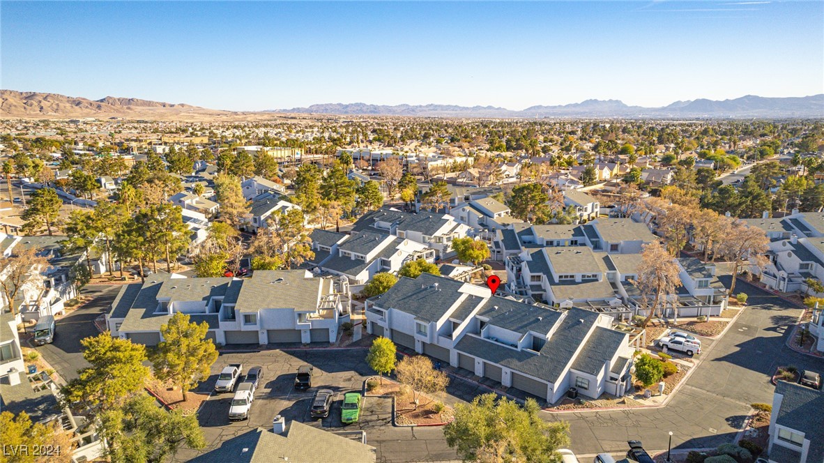 5548 Orchard Lane -