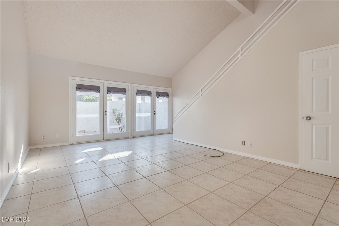 5548 Orchard Lane -
