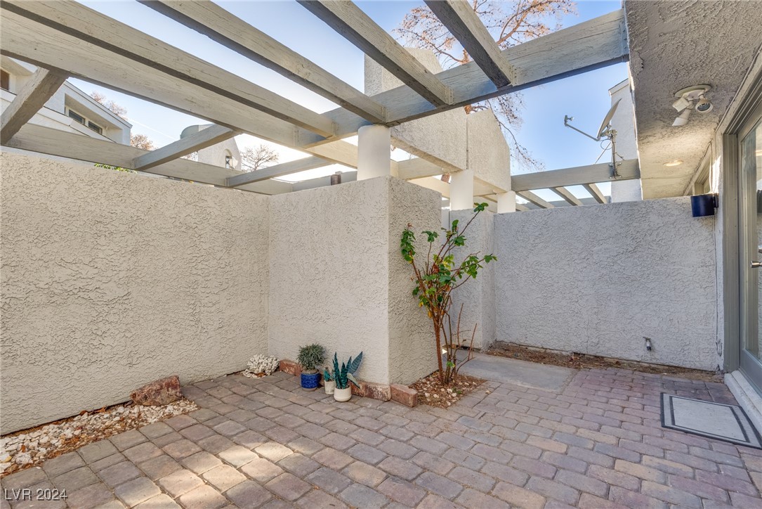5548 Orchard Lane -