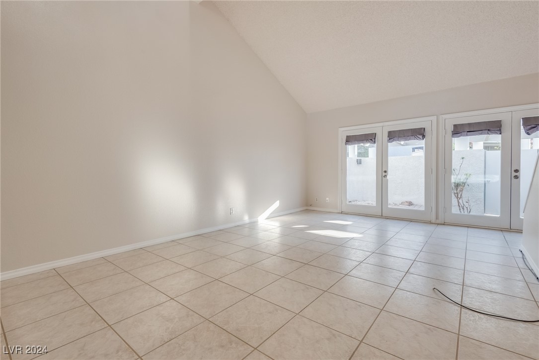 5548 Orchard Lane -