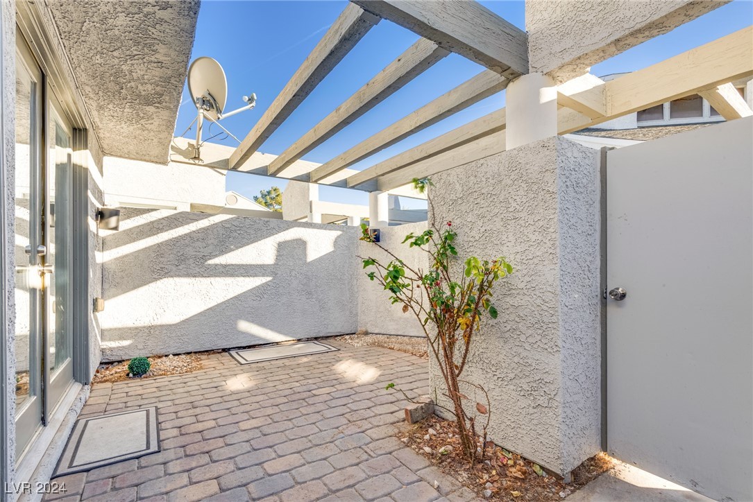 5548 Orchard Lane -