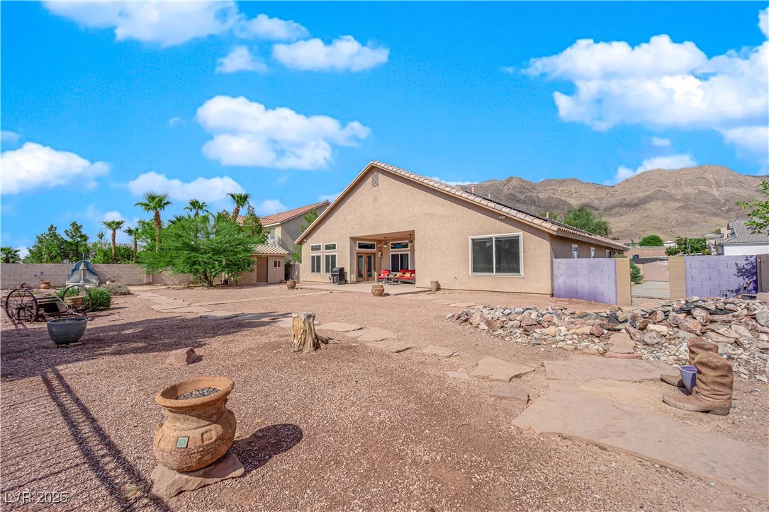 319 Hidden Highlands Drive