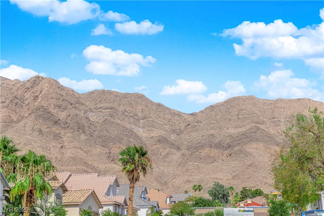 319 Hidden Highlands Drive