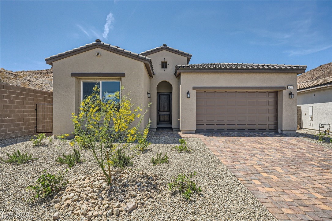 63 Ibiza Lake Drive