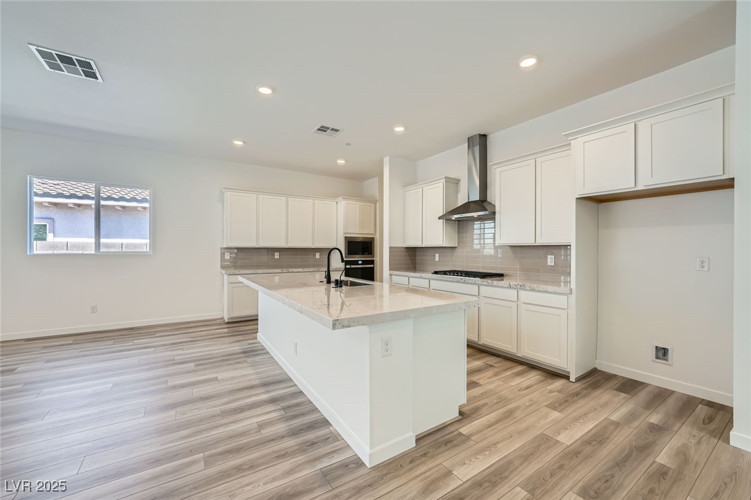 63 Ibiza Lake Drive