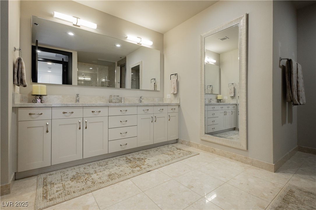 4575 Dean Martin Drive 2400
