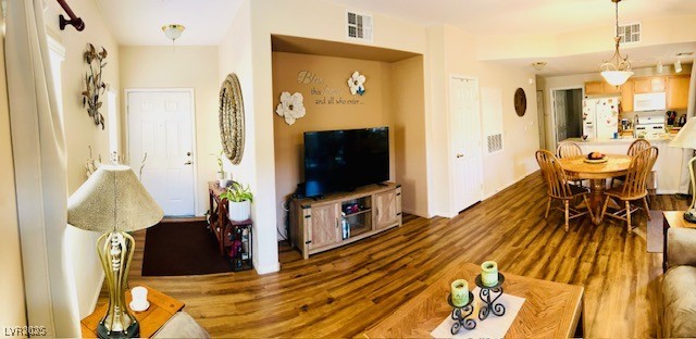 3845 Wiggins Bay Street 104