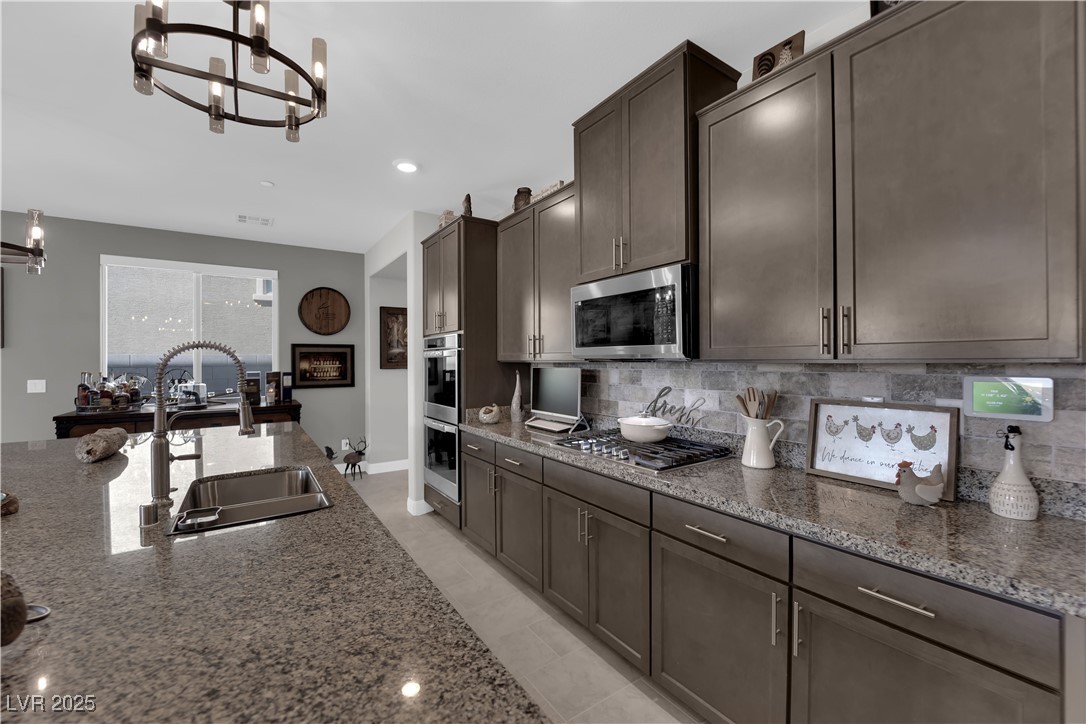 353 Crimson Edge Street