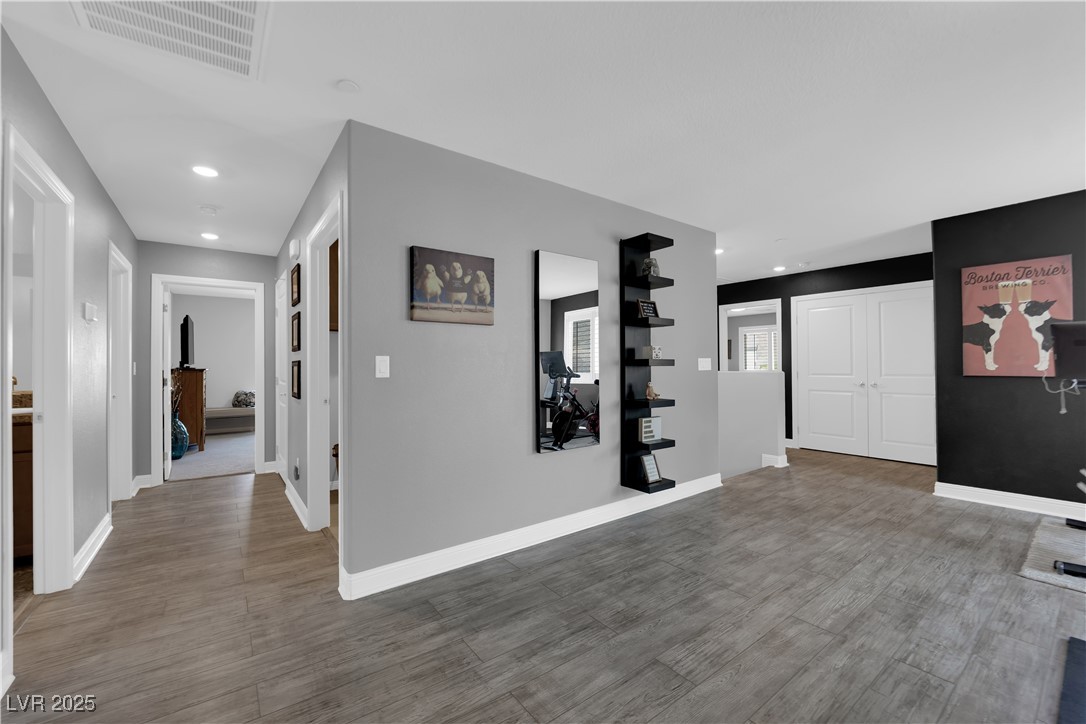 353 Crimson Edge Street