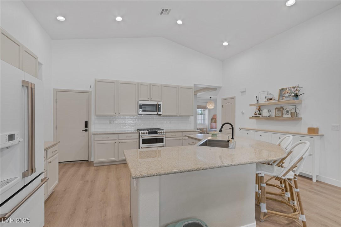 409 Purple Passion Avenue