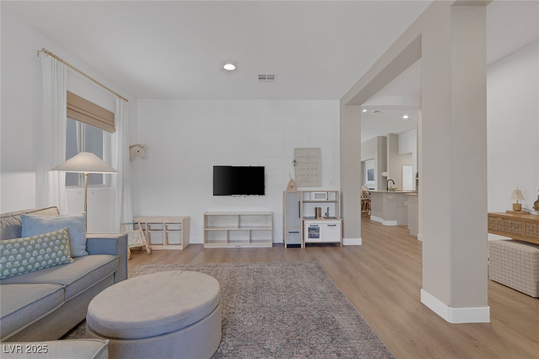 409 Purple Passion Avenue