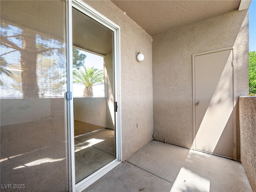 231 West Horizon Ridge Parkway 212