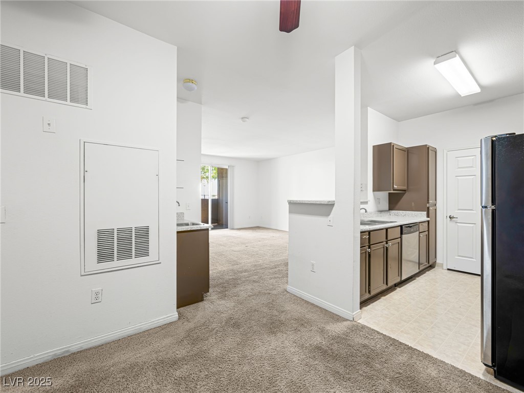 231 West Horizon Ridge Parkway 212