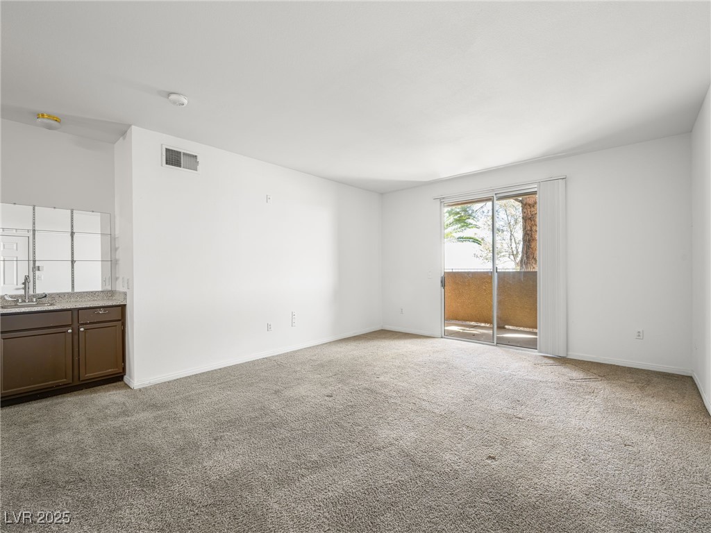 231 West Horizon Ridge Parkway 212
