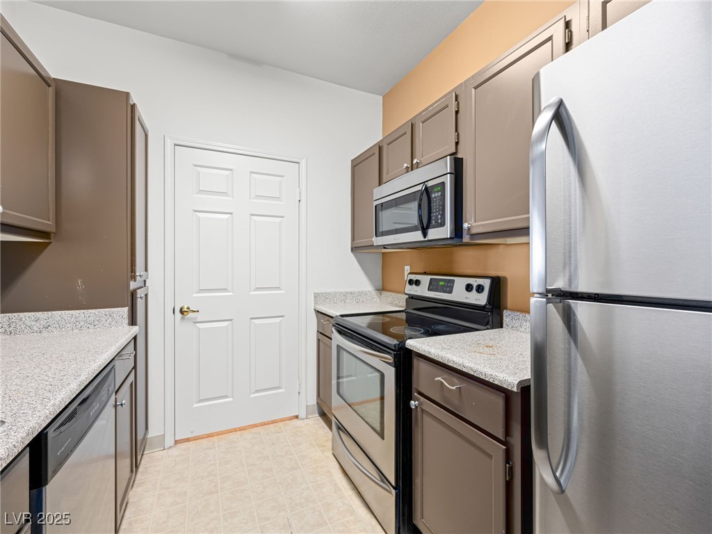 231 West Horizon Ridge Parkway 212