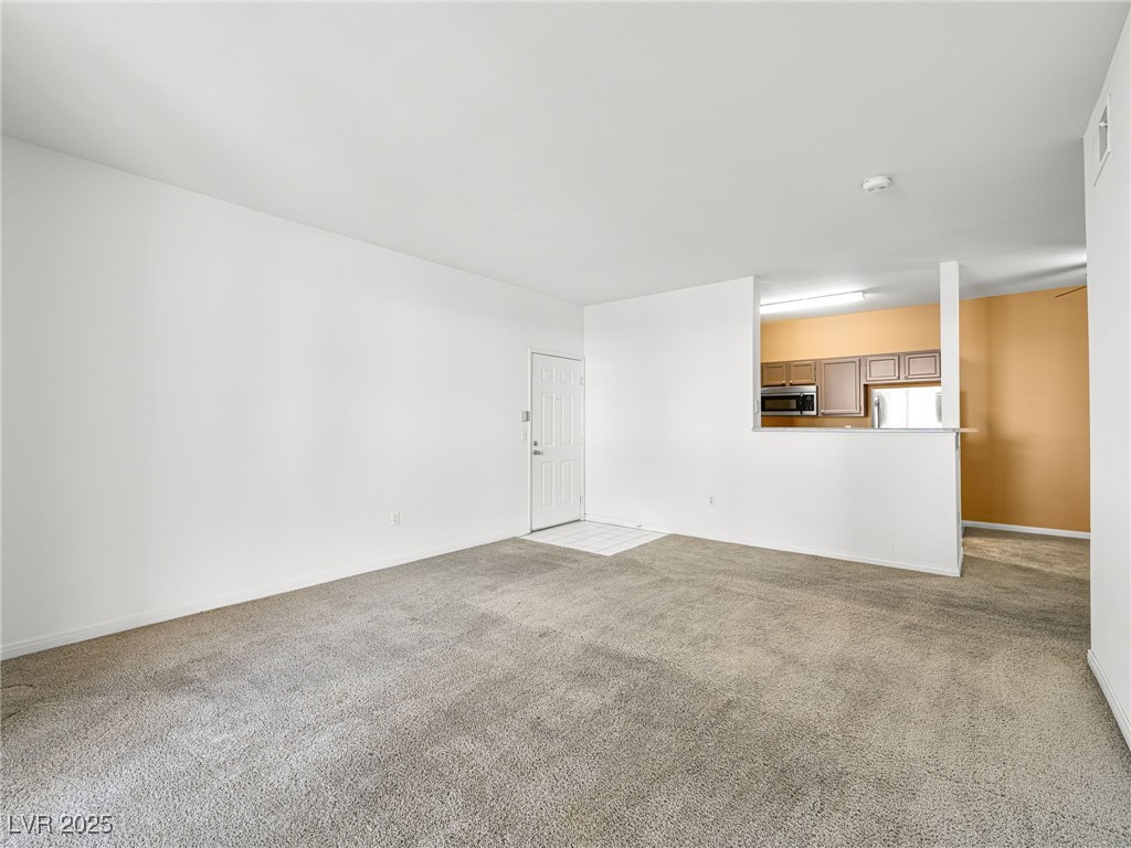 231 West Horizon Ridge Parkway 212