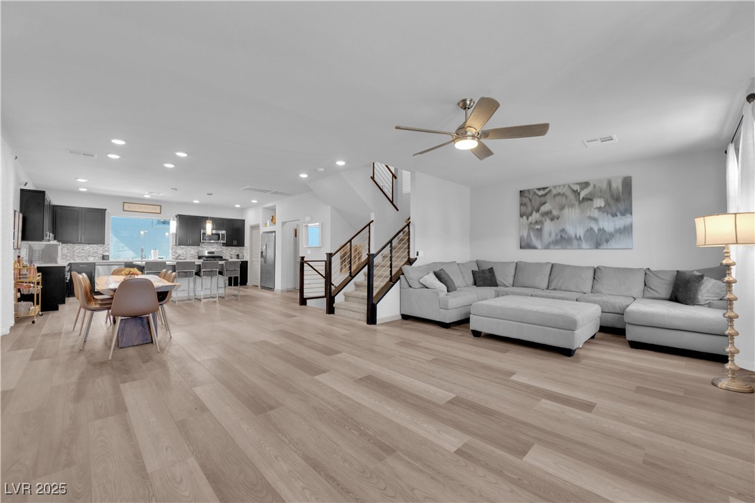 8072 Haywood Estate Avenue