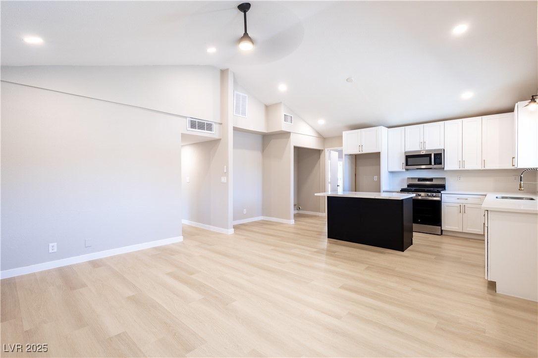 3601 Broadway Avenue