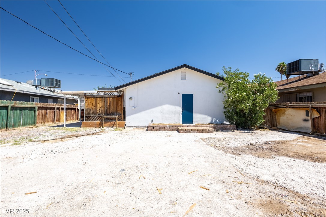 3601 Broadway Avenue