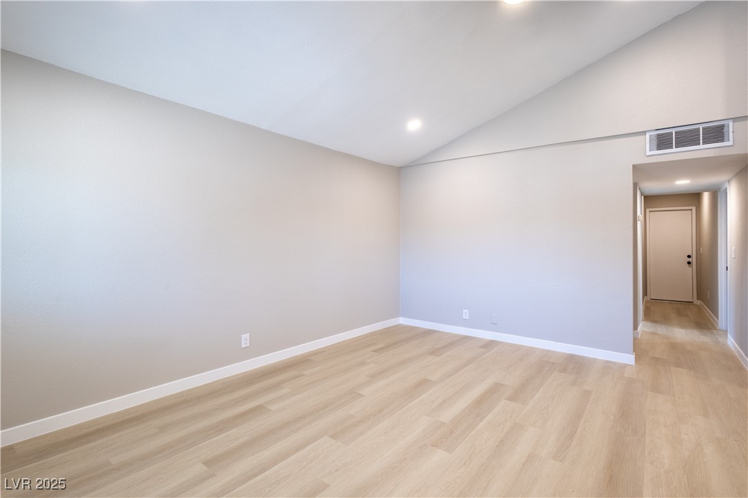 3601 Broadway Avenue