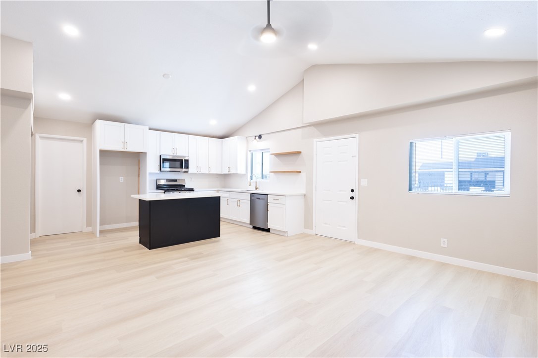 3601 Broadway Avenue